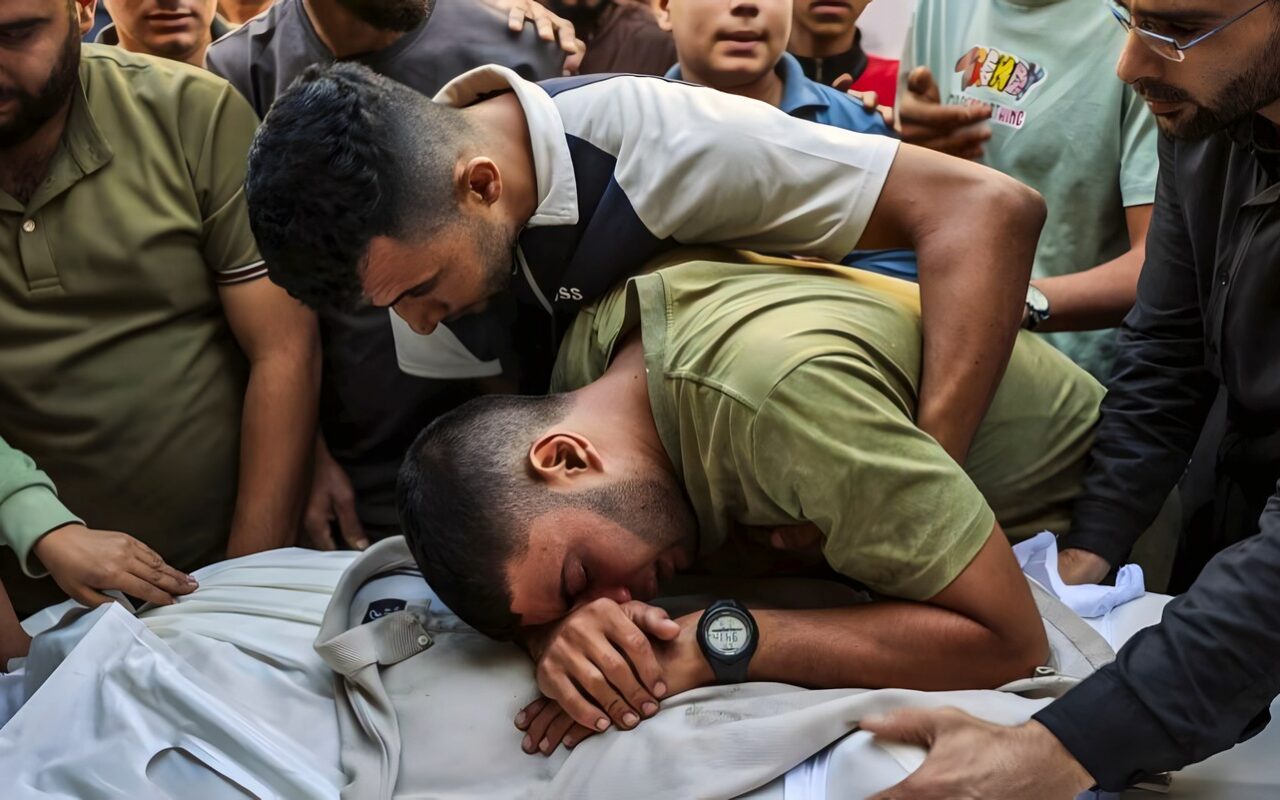 الدفاع المدني ومستشفيات: سبعة قتلى بضربات إسرائيلية في غزة