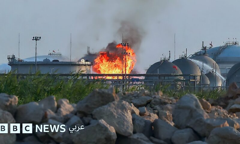 دول الخليج تدخل حقبة جديدة من عدم الاستقرار – مقال في الغارديان