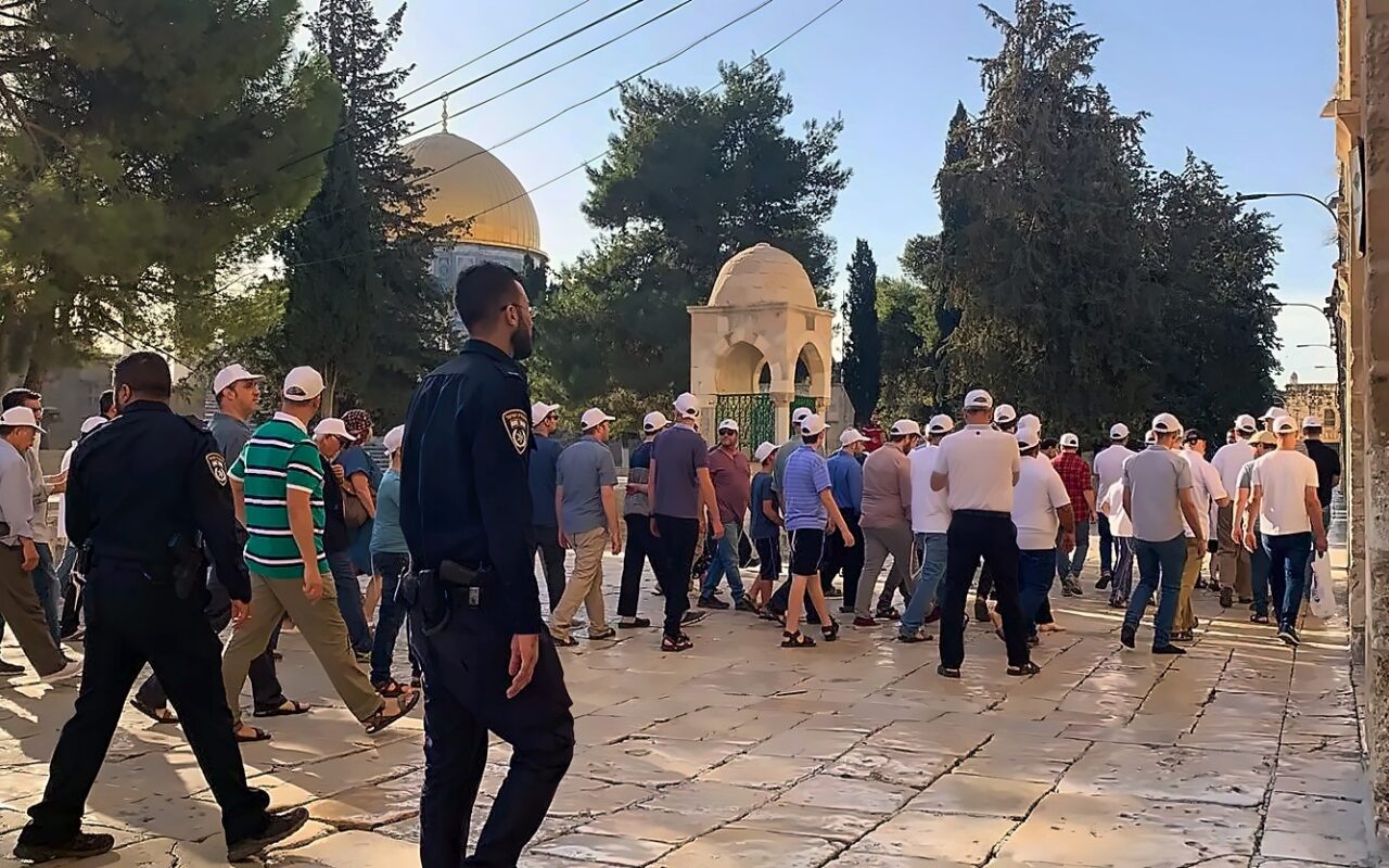 الحاخام يهودا غليك سعيد.. لماذا اختفى المرابطون من الأقصى؟