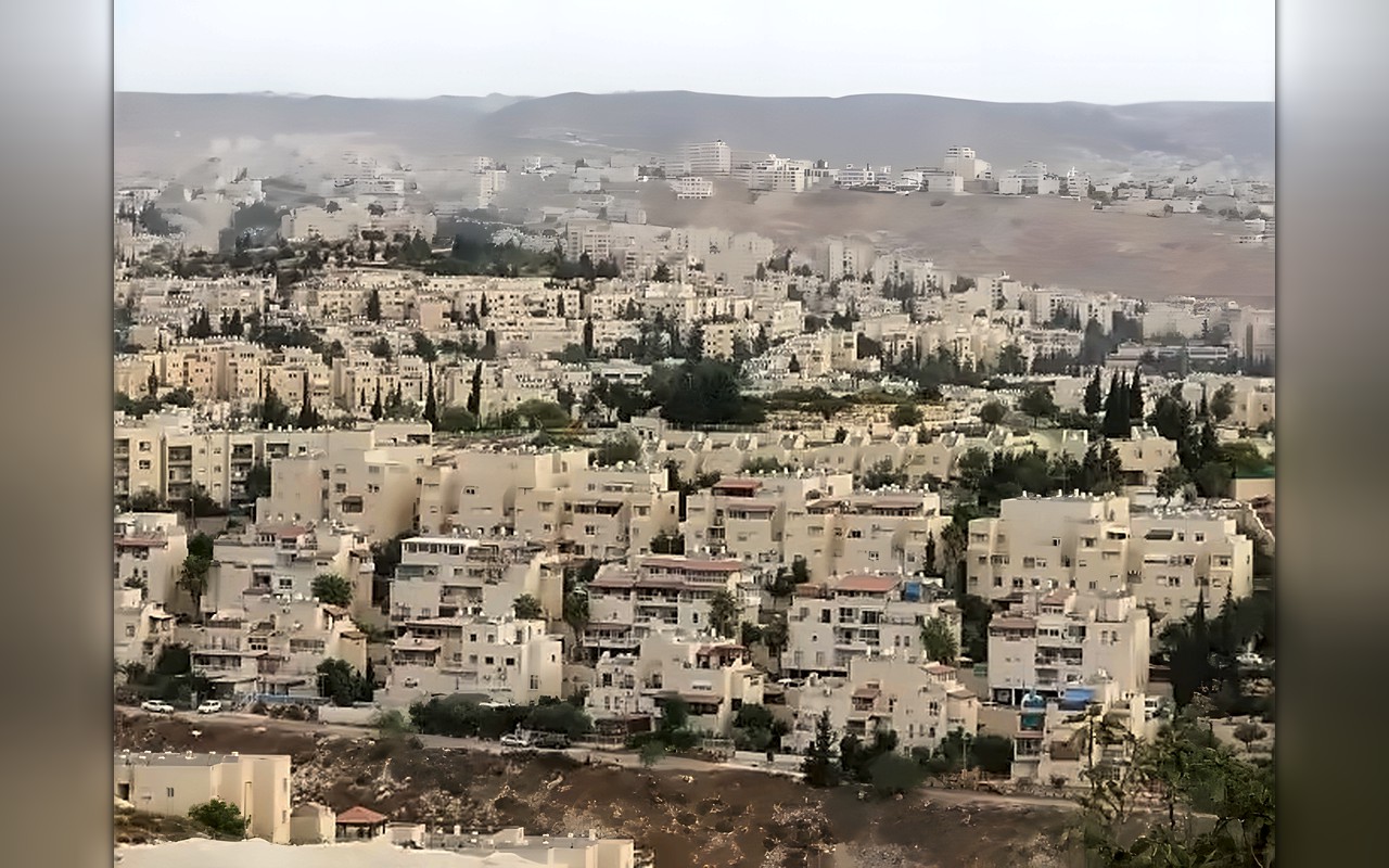 خلال حرب الإبادة.. الاحتلال يصادر 64 ألف دونم ويهدم 5 آلاف منشأة