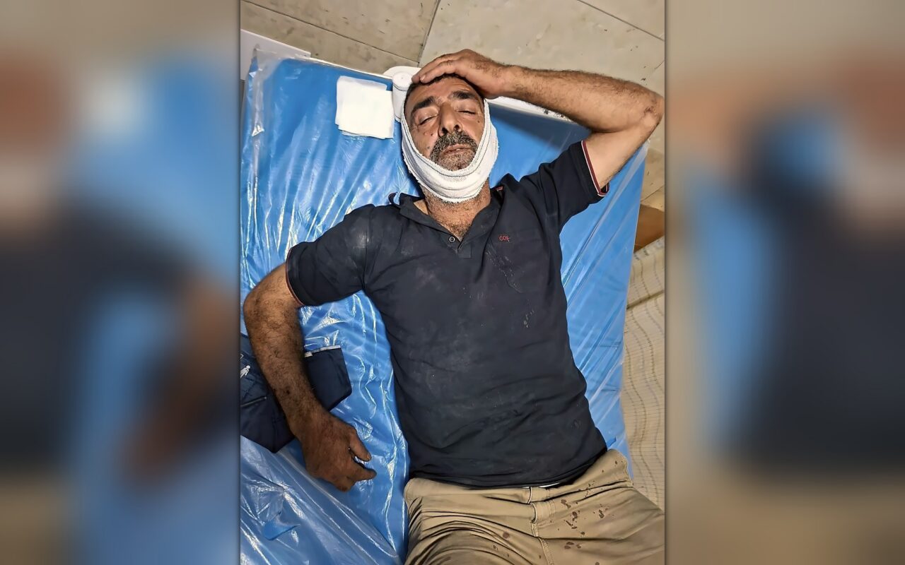 اعتداءات للمستوطنين بالضفة.. سرقة محاصيل زيتون وقطع الكهرباء وإصابة فلسطيني