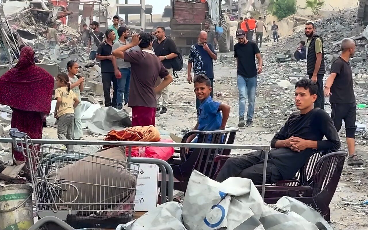 نزوح من الشجاعية بعد تقدم «الخط الأصفر».. 7 شهداء و28 إصابة في غزة خلال 24 ساعة