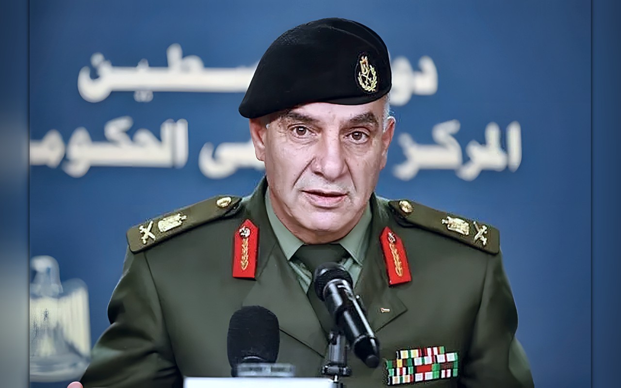 “هؤلاء من دافعت عنهم 30 سنة”.. الضميري يتهم الشرطة الفلسطينية بالاعتداء عليه وعلى عائلته في طولكرم