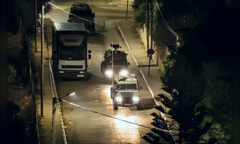 اقتحامات برام الله وإطلاق نار صوب عمال وحاجز عسكري غرب بيت لحم