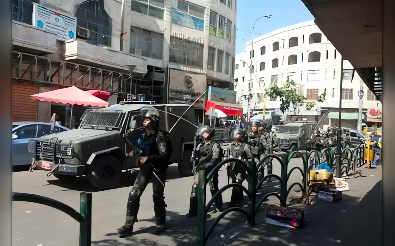 الخليل تحت الحصار.. الاحتلال يواصل عدوانه ويهجّر آلاف الفلسطينيين