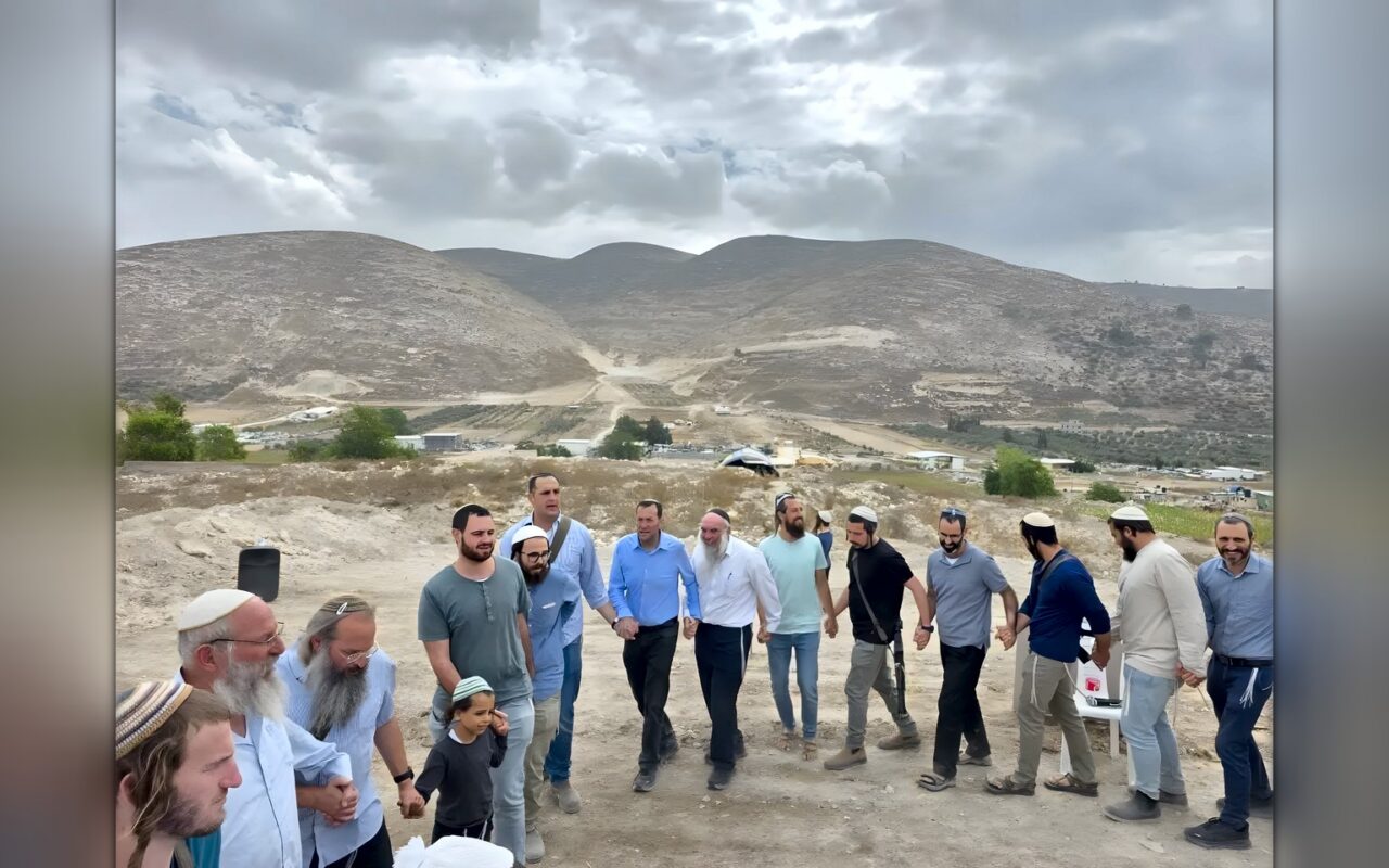 إقامة مستوطنة جديدة شمالي الضفة باسم «جفعات شومرون»