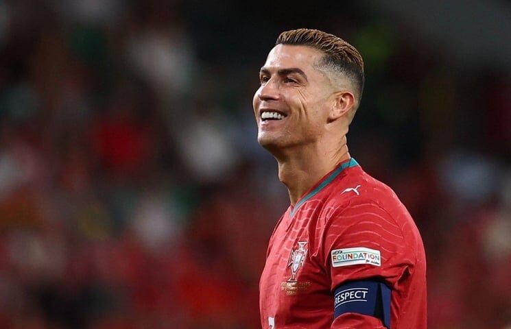 الاتحاد البرتغالي يوقف رونالدو 30 يوما ويغرّمه 255 يورو