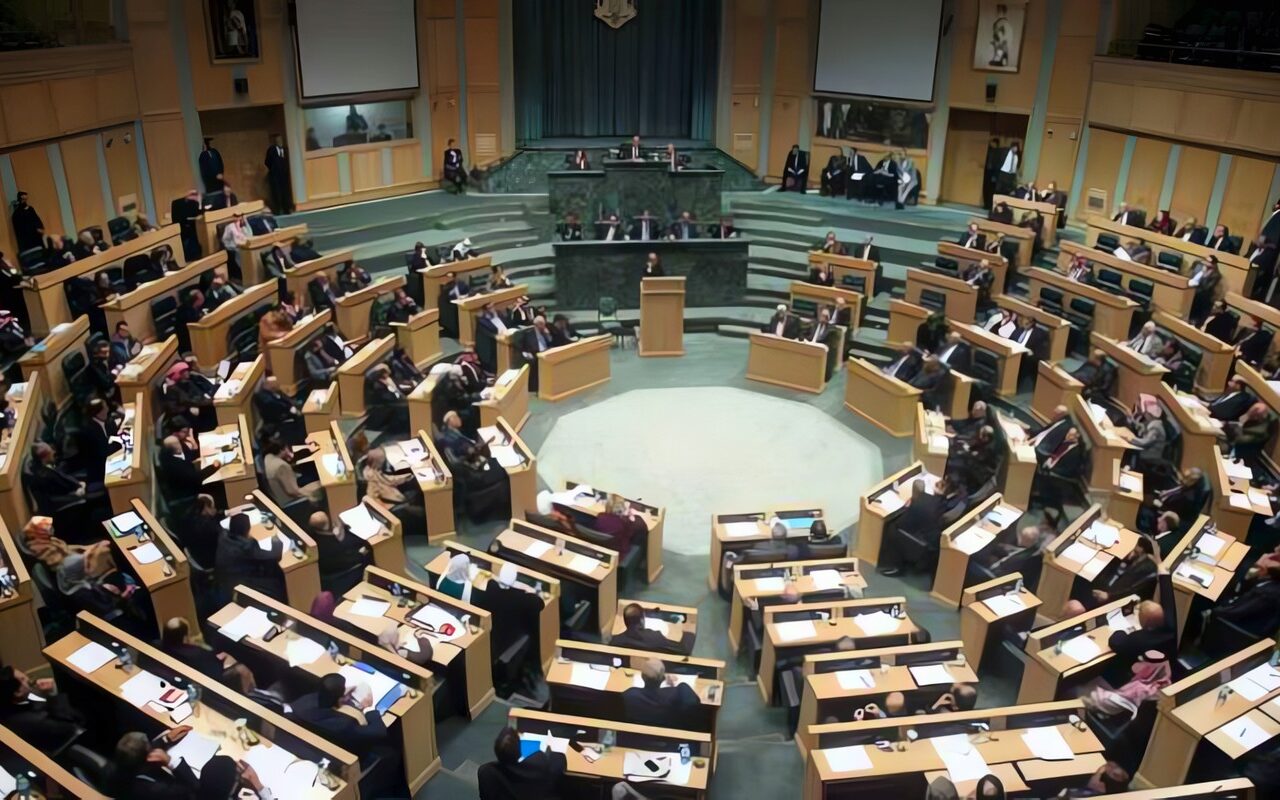 انتخابات رئاسة برلمان الأردن: سيناريو “التزكية” يتصاعد