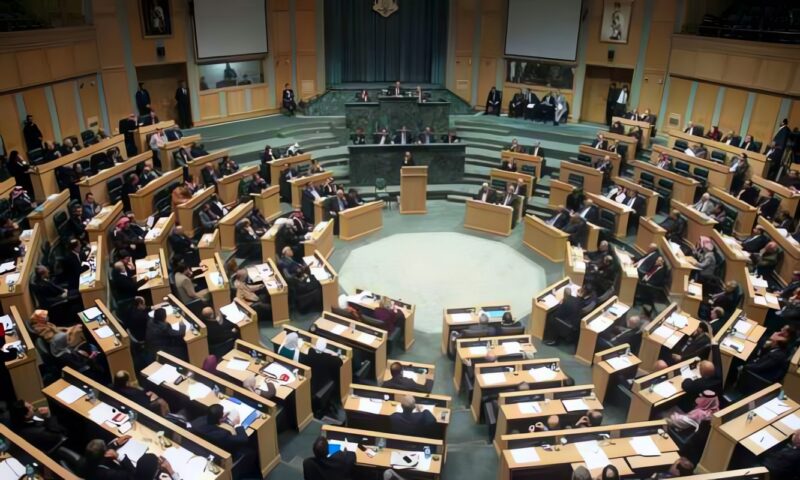 انتخابات رئاسة برلمان الأردن: سيناريو “التزكية” يتصاعد