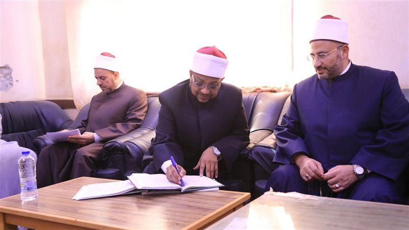 أمين البحوث الإسلامية ومساعديه يتفقدون منطقة وعظ شمال سيناء