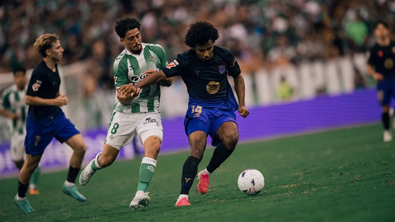 برشلونة يتلقى ضربة موجعة قبل مواجهتي باريس سان جيرمان وريال مدريد
