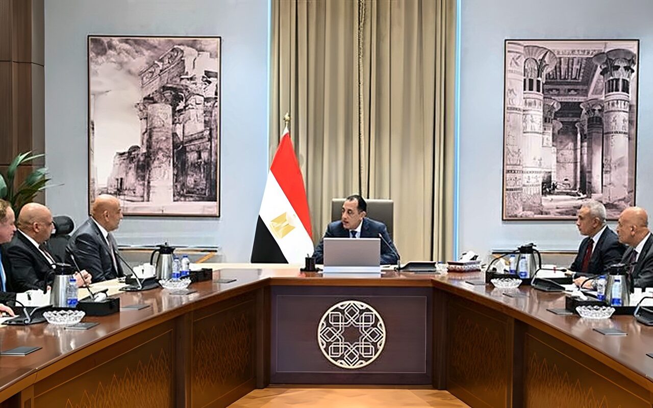 10 ملايين متر مكعب يوميا.. مدبولي يكشف مستهدف مصر من تحلية مياه البحر