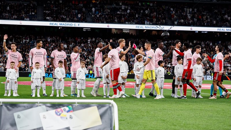 الدوري الإسباني، ريال مدريد يتقدم على إشبيلية 2-0 في الشوط الأول