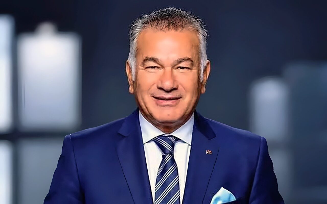 دقيقة حداد على روح نصر إبراهيم قبل بدء لقاء الزمالك وزد