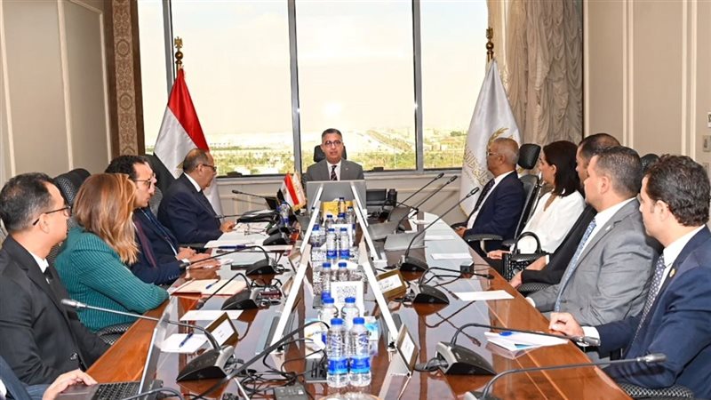 لتيسير إتاحة السلع والمنتجات، وزير التموين يبحث تطوير منصة رقمية لـ«كاري أون»