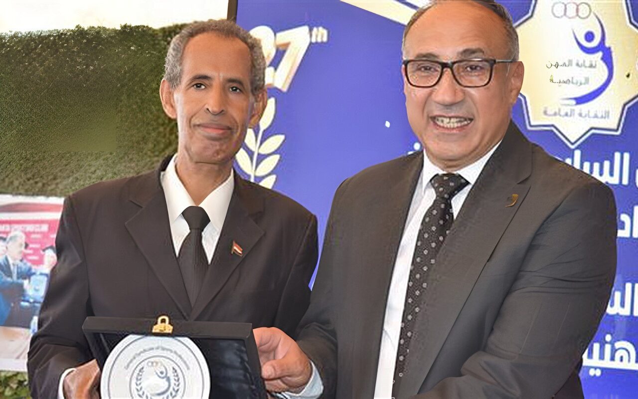 نقابة المهن الرياضية تكرّم مصطفى فكري عضو مجلس الإدارة الأسبق في احتفالية «رواد شباب ما بعد الستين»
