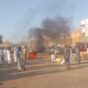 احتجاجات في «عطبرة» إثر أزمة وقود وزيادة تعرفة المواصلات